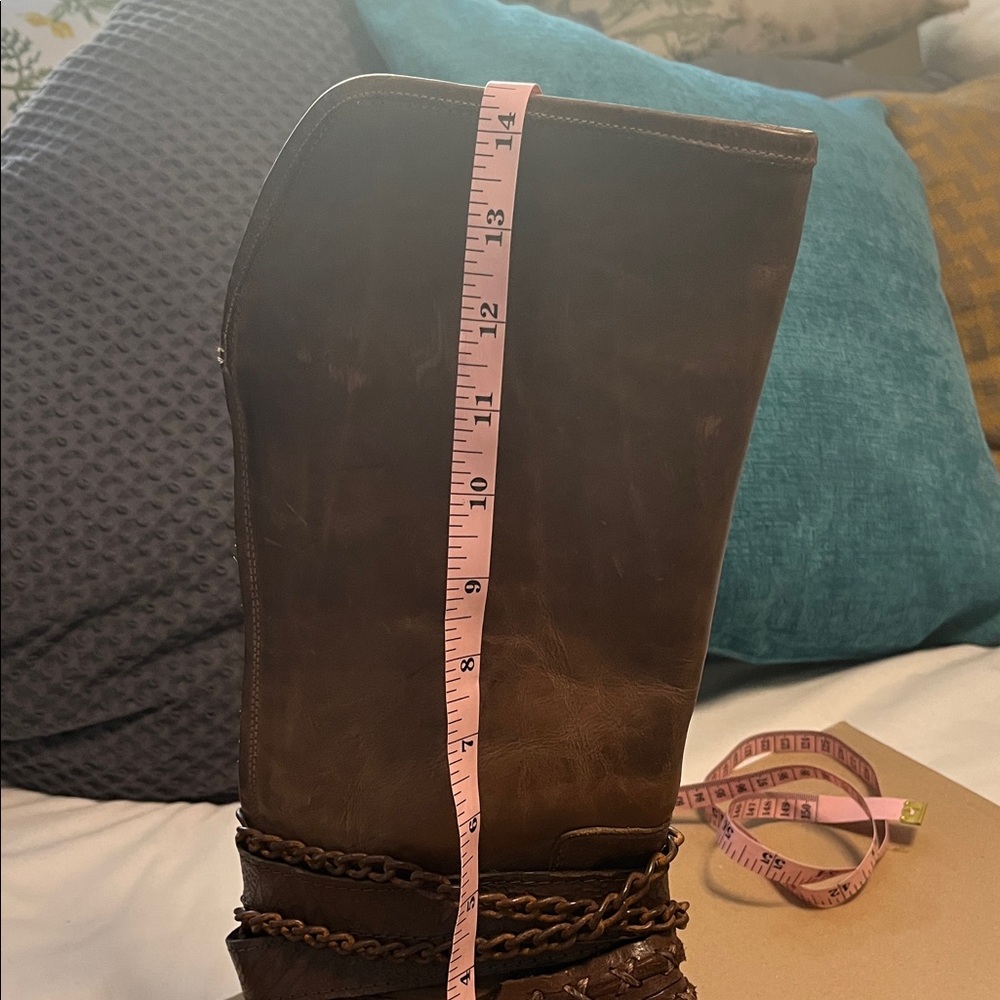 Freebird by Steven Brown Heeled Boots with Distressed Leather - Picture 10 of 11